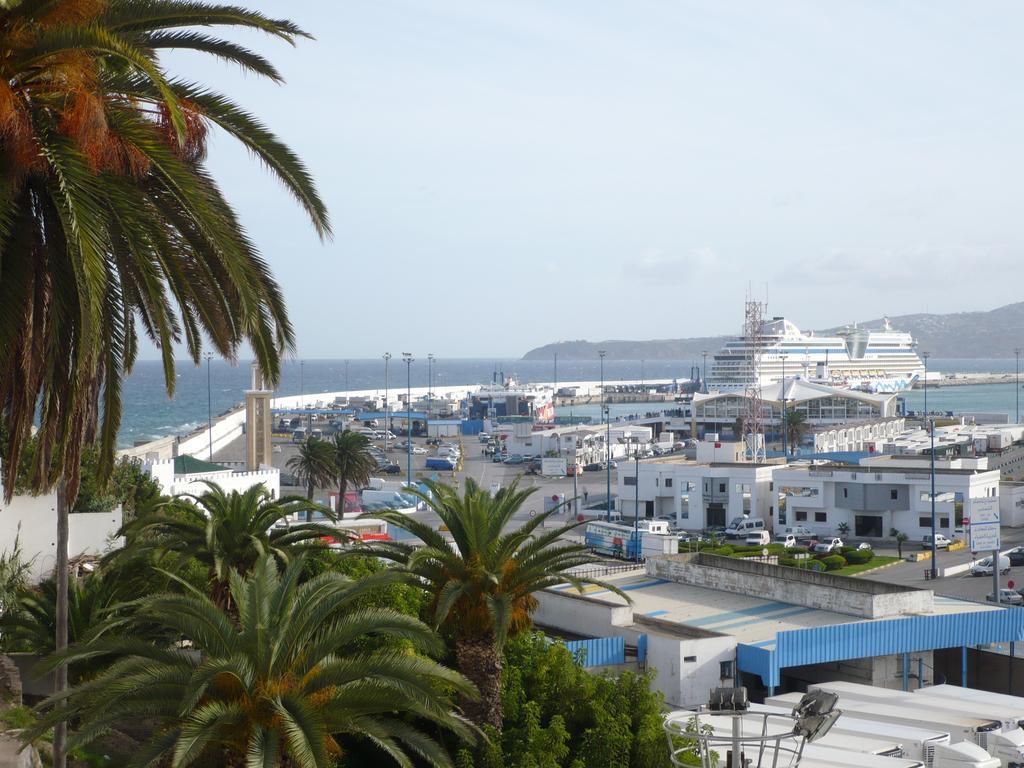 Continental Hotel 3*